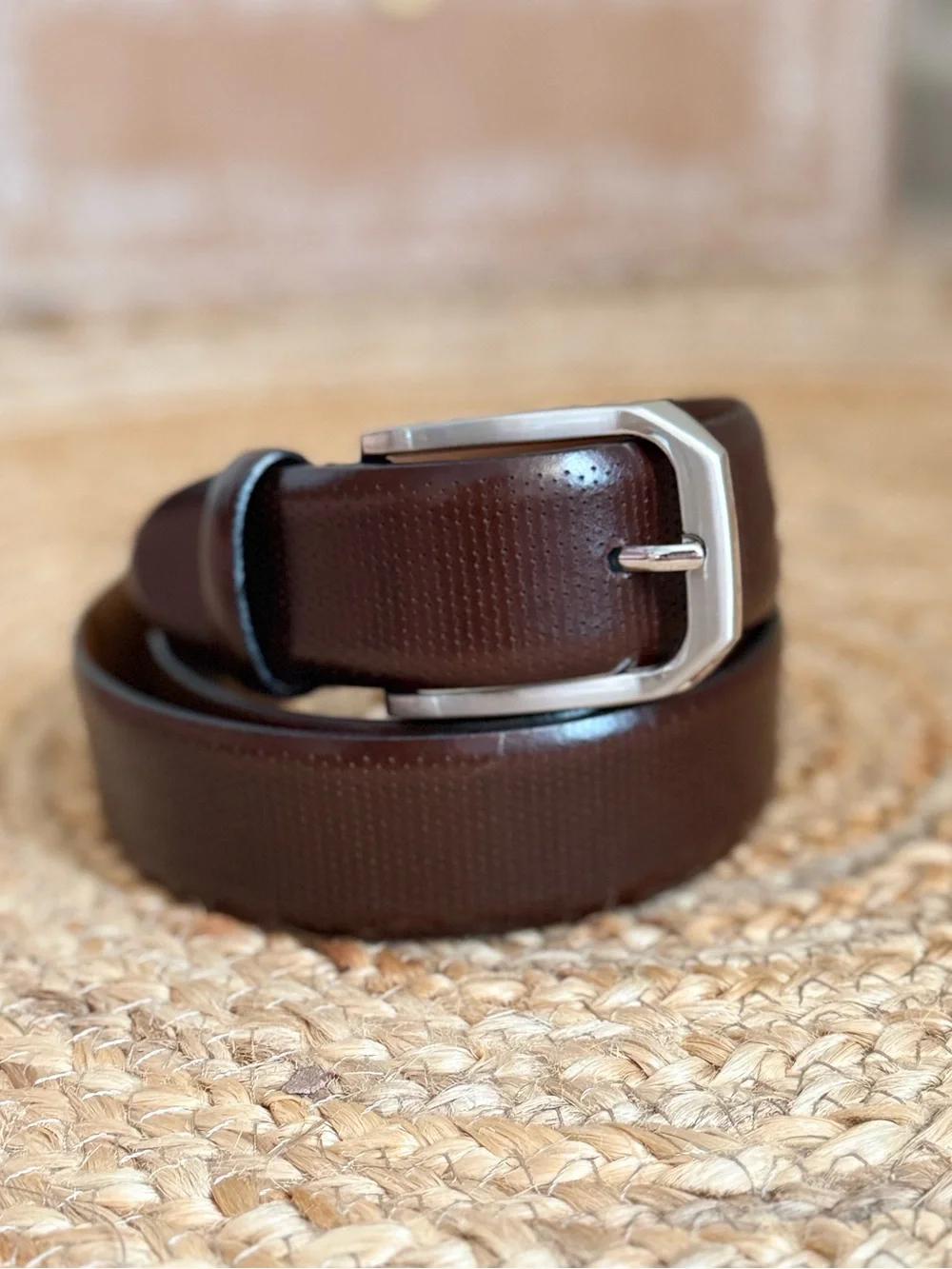 🌾 Johnston & Murphy Dark Brown Leather Belt with Silver Buckle